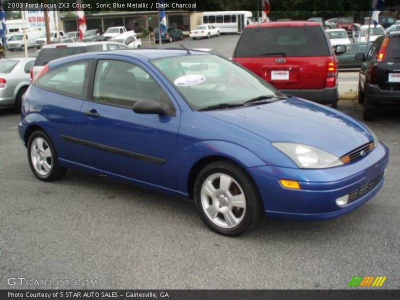 Sonic Blue Metallic / Dark Charcoal 2003 Ford Focus ZX3 Coupe