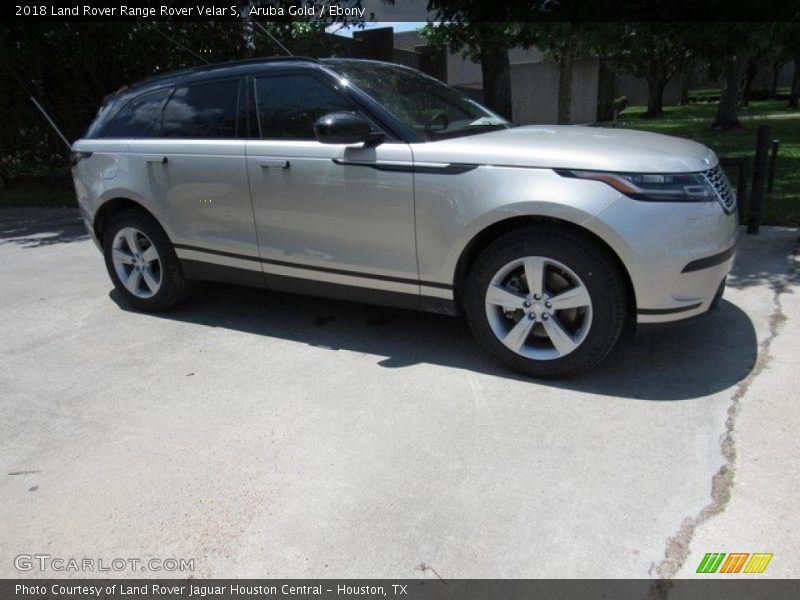  2018 Range Rover Velar S Aruba Gold