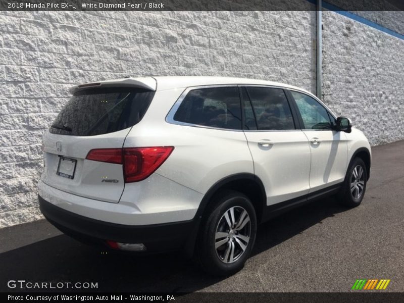 White Diamond Pearl / Black 2018 Honda Pilot EX-L