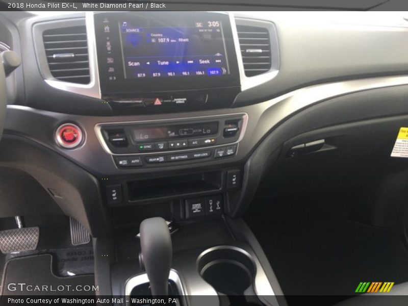 White Diamond Pearl / Black 2018 Honda Pilot EX-L