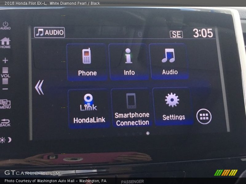 White Diamond Pearl / Black 2018 Honda Pilot EX-L
