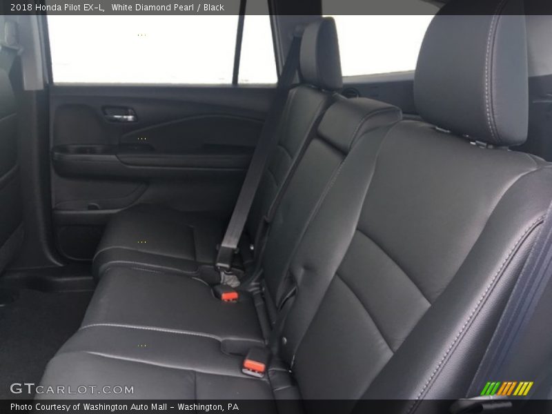 White Diamond Pearl / Black 2018 Honda Pilot EX-L