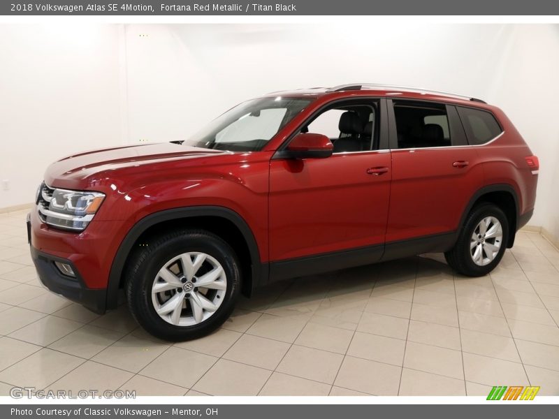 Front 3/4 View of 2018 Atlas SE 4Motion