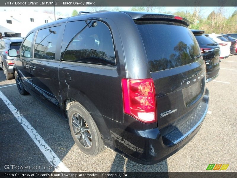 Black Onyx / Black 2017 Dodge Grand Caravan GT