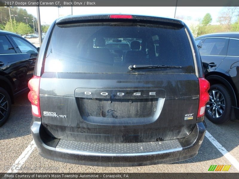 Black Onyx / Black 2017 Dodge Grand Caravan GT