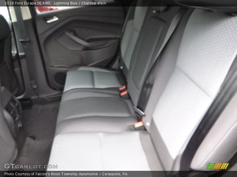 Lightning Blue / Charcoal Black 2018 Ford Escape SE 4WD