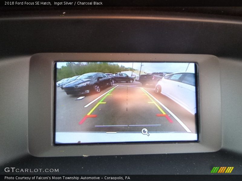 Ingot Silver / Charcoal Black 2018 Ford Focus SE Hatch