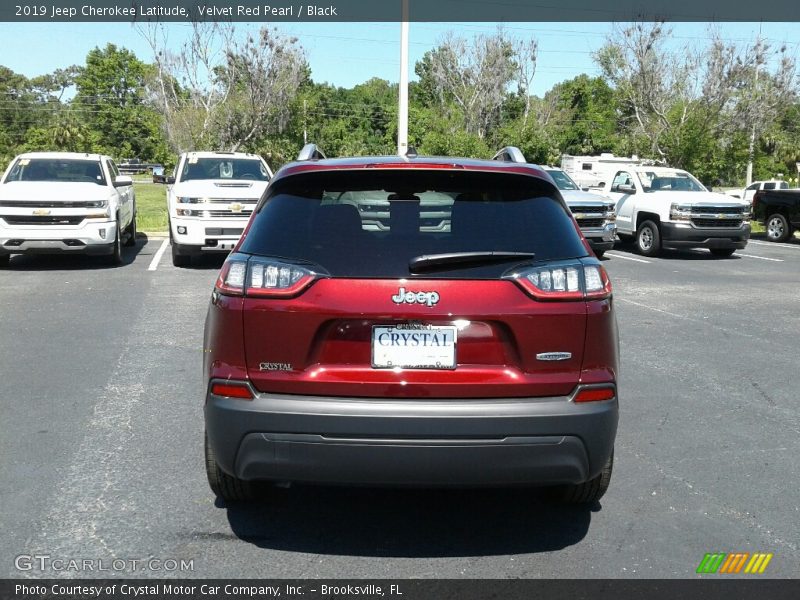 Velvet Red Pearl / Black 2019 Jeep Cherokee Latitude