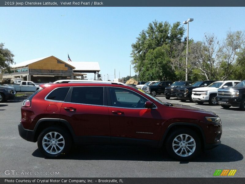 Velvet Red Pearl / Black 2019 Jeep Cherokee Latitude