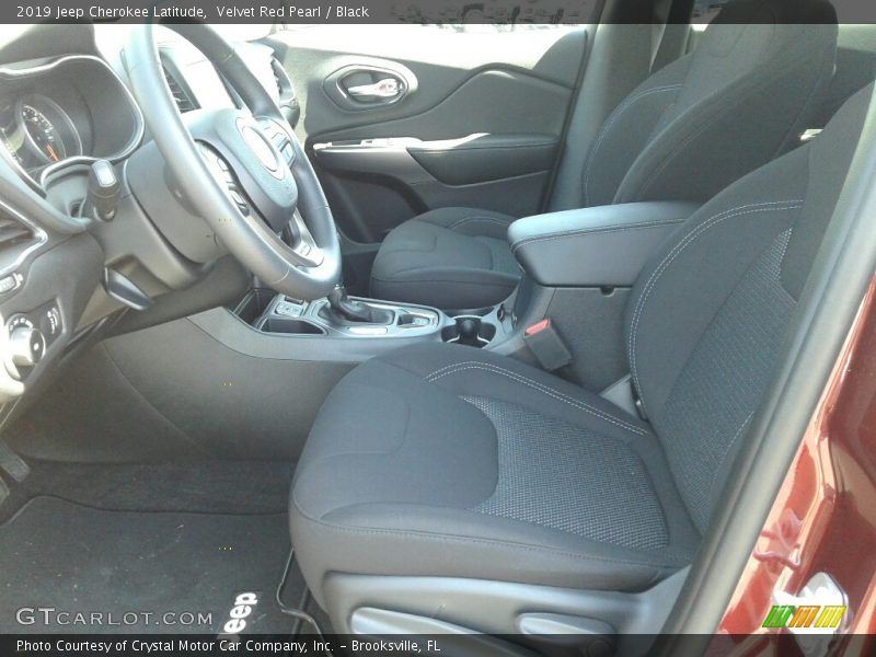 Velvet Red Pearl / Black 2019 Jeep Cherokee Latitude