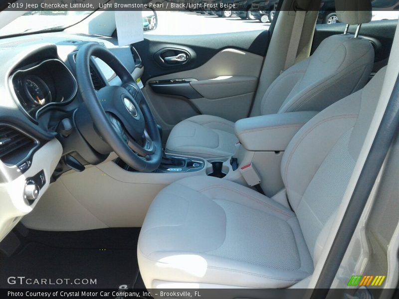 Light Brownstone Pearl / Black/Light Frost Beige 2019 Jeep Cherokee Latitude