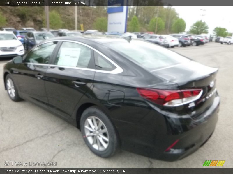 Phantom Black / Gray 2018 Hyundai Sonata SE