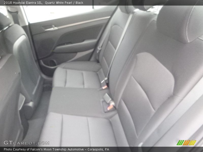 Quartz White Pearl / Black 2018 Hyundai Elantra SEL