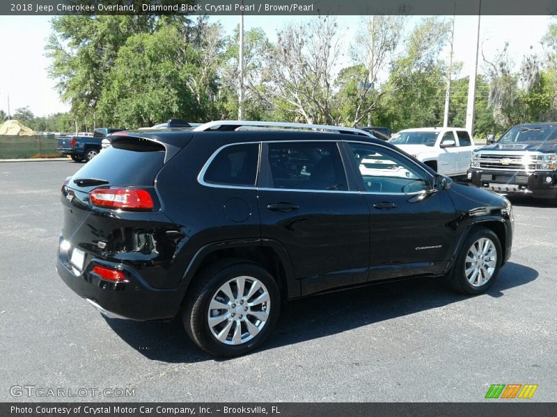 Diamond Black Crystal Pearl / Brown/Pearl 2018 Jeep Cherokee Overland