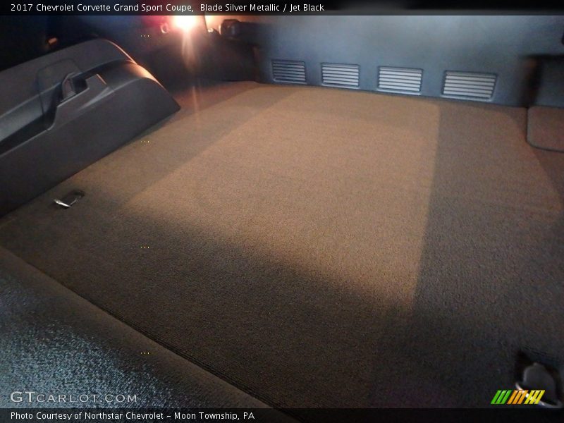Blade Silver Metallic / Jet Black 2017 Chevrolet Corvette Grand Sport Coupe