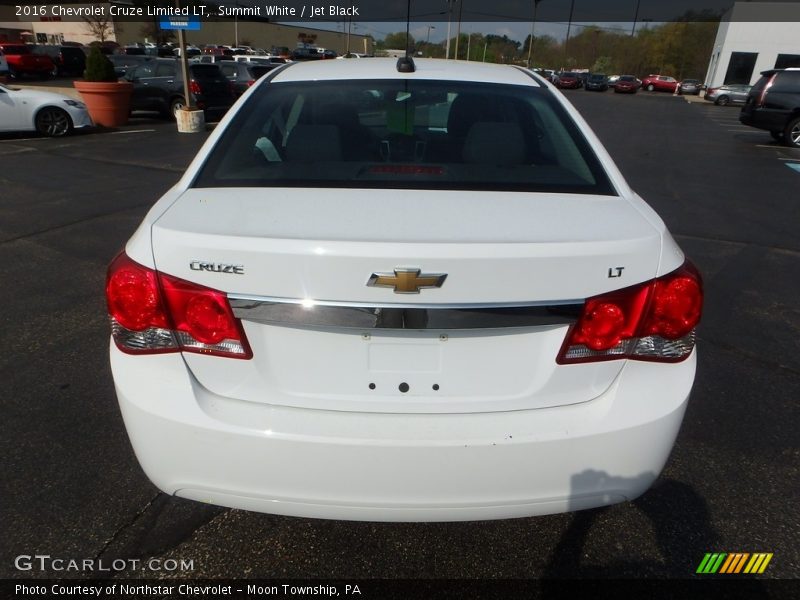 Summit White / Jet Black 2016 Chevrolet Cruze Limited LT