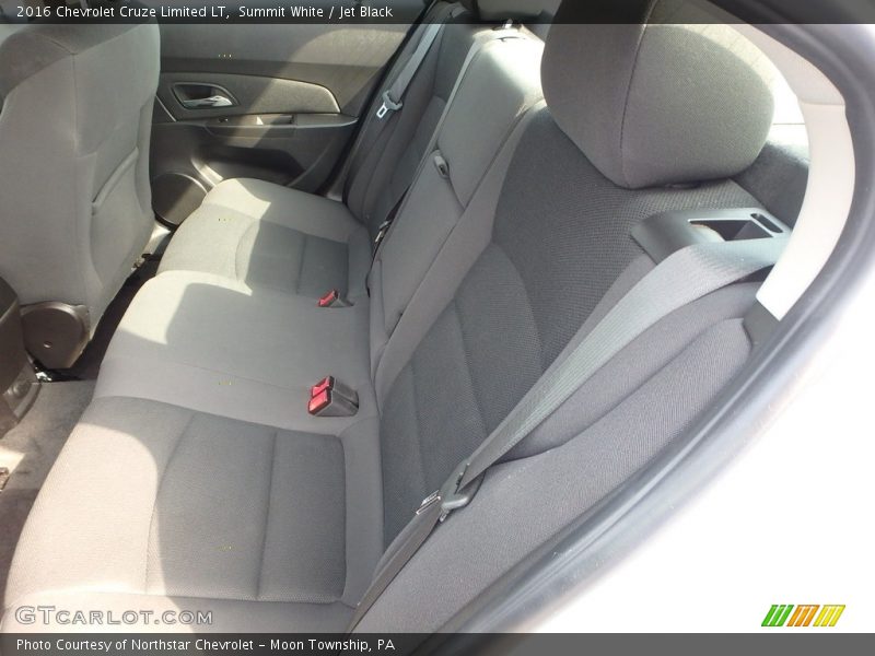 Summit White / Jet Black 2016 Chevrolet Cruze Limited LT