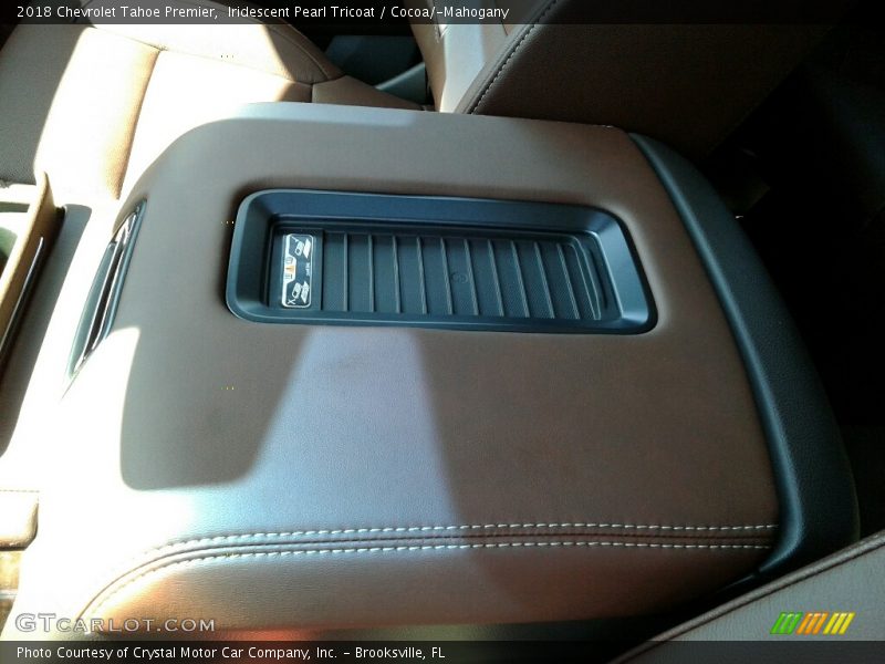 Iridescent Pearl Tricoat / Cocoa/­Mahogany 2018 Chevrolet Tahoe Premier