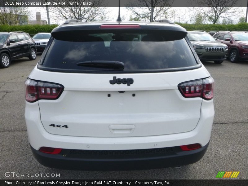 White / Black 2018 Jeep Compass Latitude 4x4