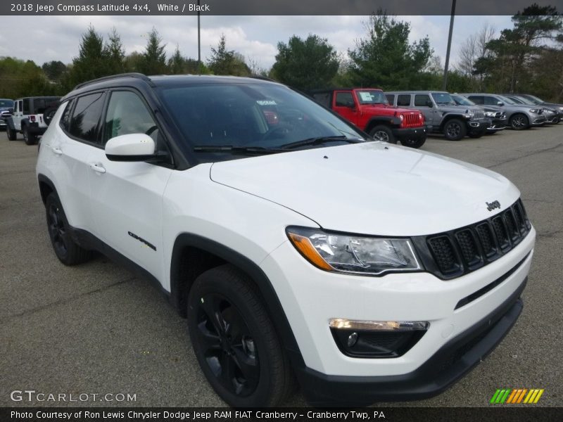 White / Black 2018 Jeep Compass Latitude 4x4