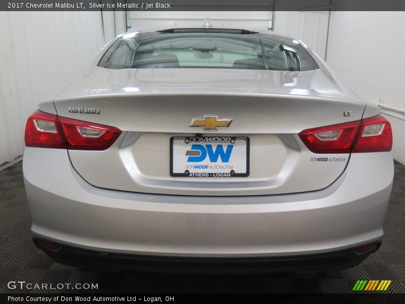 Silver Ice Metallic / Jet Black 2017 Chevrolet Malibu LT