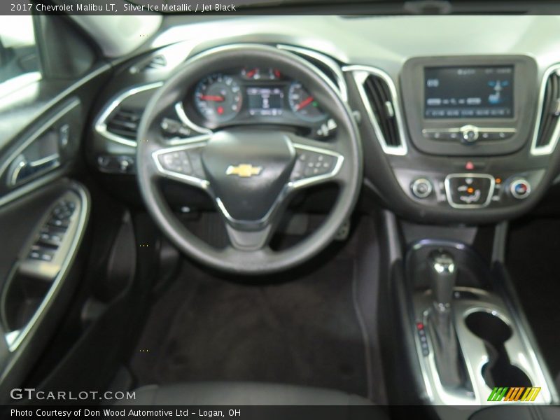 Silver Ice Metallic / Jet Black 2017 Chevrolet Malibu LT