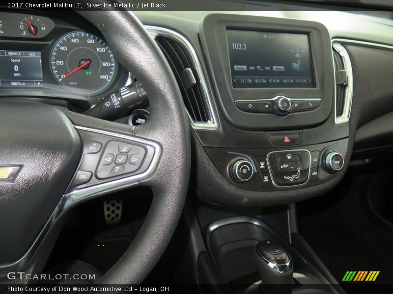 Silver Ice Metallic / Jet Black 2017 Chevrolet Malibu LT