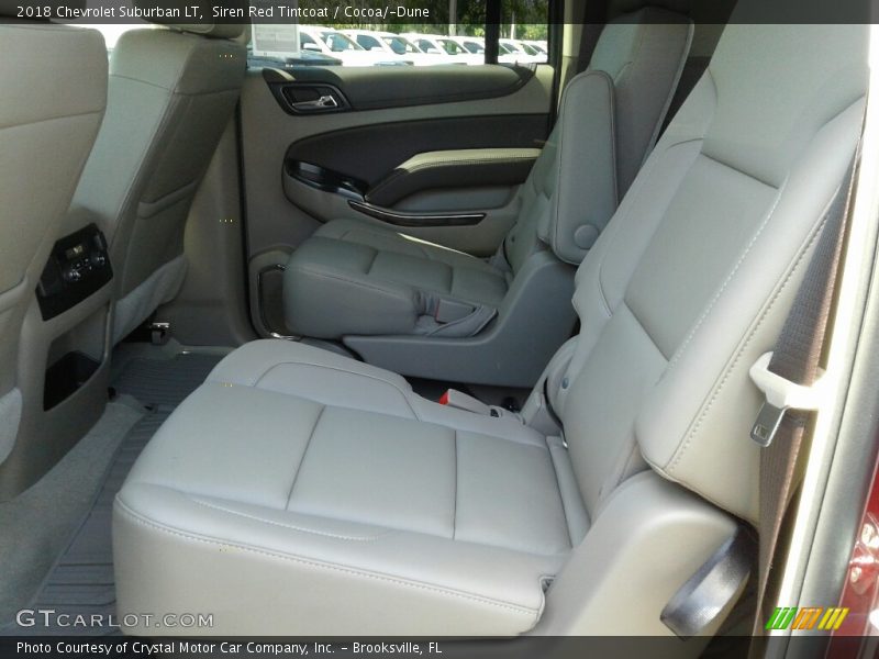 Siren Red Tintcoat / Cocoa/­Dune 2018 Chevrolet Suburban LT