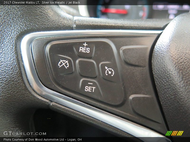 Silver Ice Metallic / Jet Black 2017 Chevrolet Malibu LT