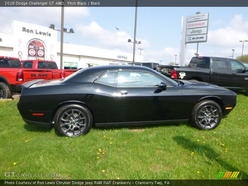Pitch Black / Black 2018 Dodge Challenger GT AWD