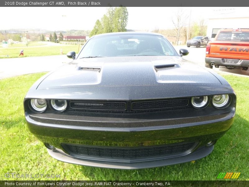 Pitch Black / Black 2018 Dodge Challenger GT AWD