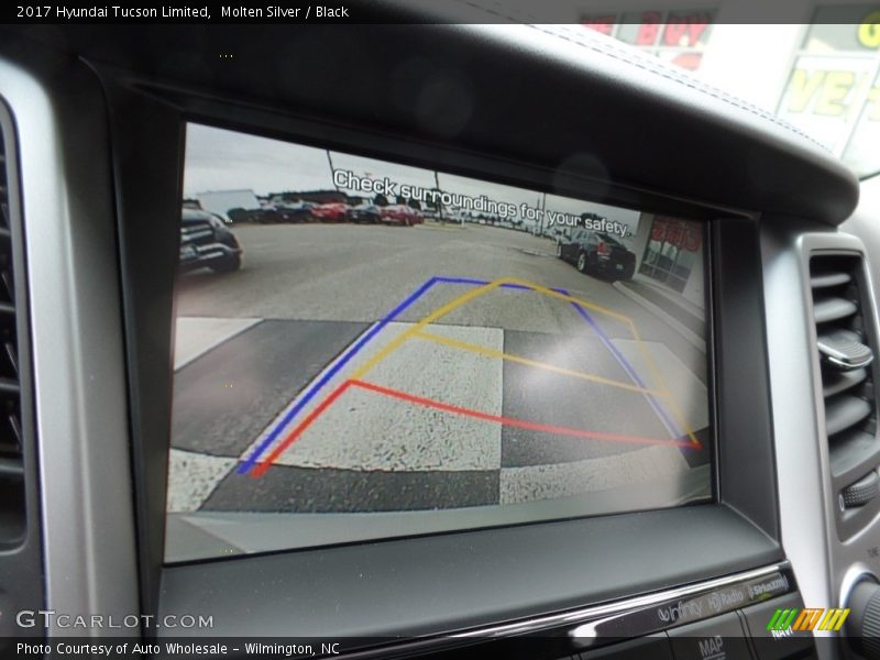 Molten Silver / Black 2017 Hyundai Tucson Limited