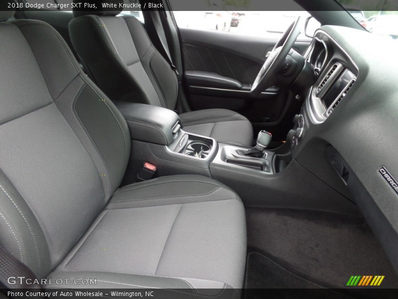 White Knuckle / Black 2018 Dodge Charger SXT Plus