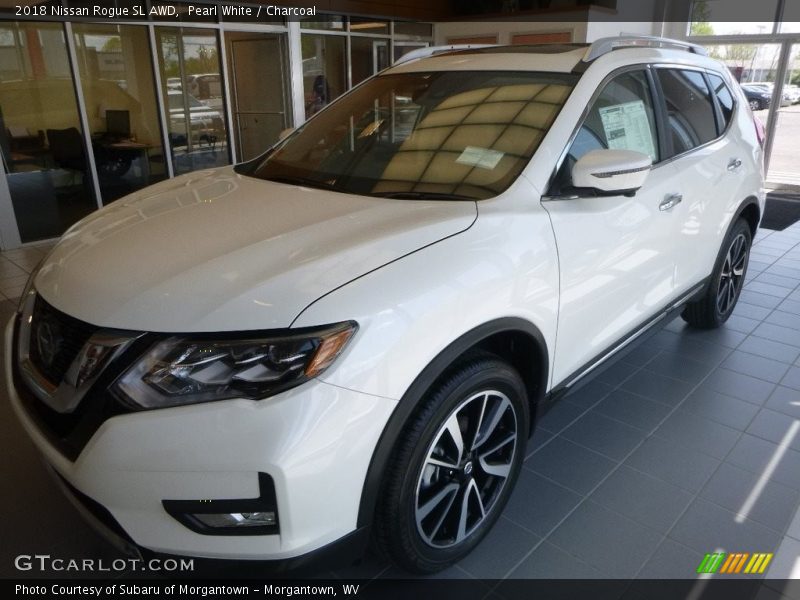 Pearl White / Charcoal 2018 Nissan Rogue SL AWD