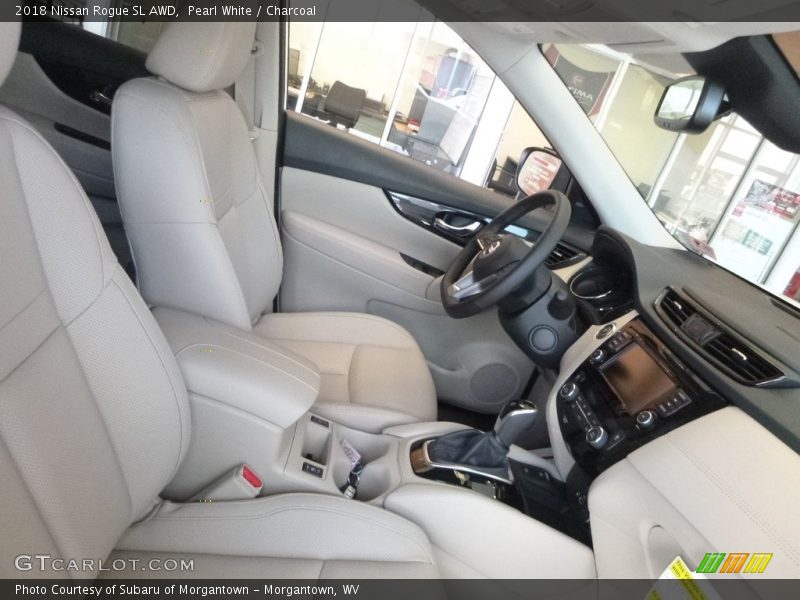Pearl White / Charcoal 2018 Nissan Rogue SL AWD