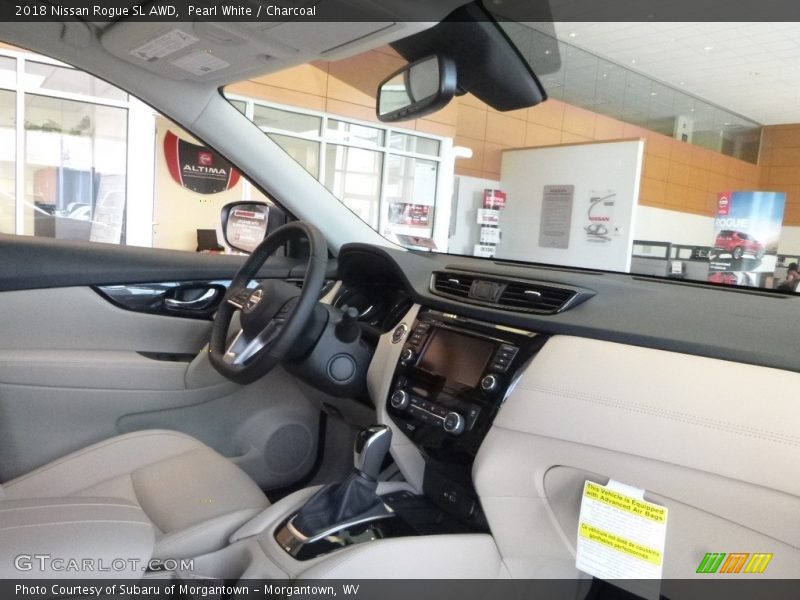 Pearl White / Charcoal 2018 Nissan Rogue SL AWD