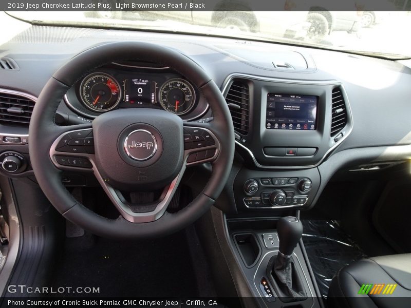 Light Brownstone Pearl / Black 2019 Jeep Cherokee Latitude Plus