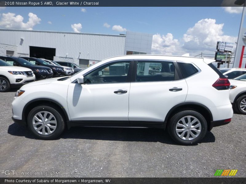 Glacier White / Charcoal 2018 Nissan Rogue S AWD