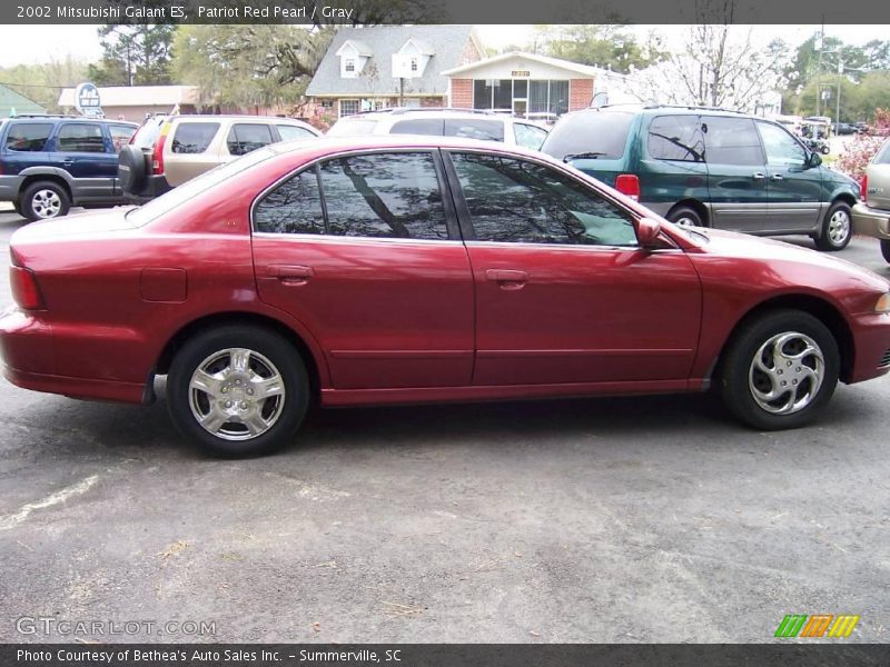 Patriot Red Pearl / Gray 2002 Mitsubishi Galant ES