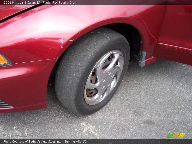 Patriot Red Pearl / Gray 2002 Mitsubishi Galant ES