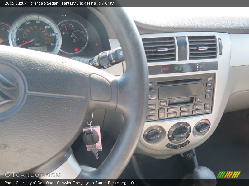 Fantasy Black Metallic / Gray 2005 Suzuki Forenza S Sedan