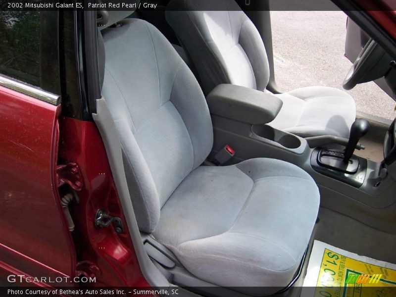 Patriot Red Pearl / Gray 2002 Mitsubishi Galant ES