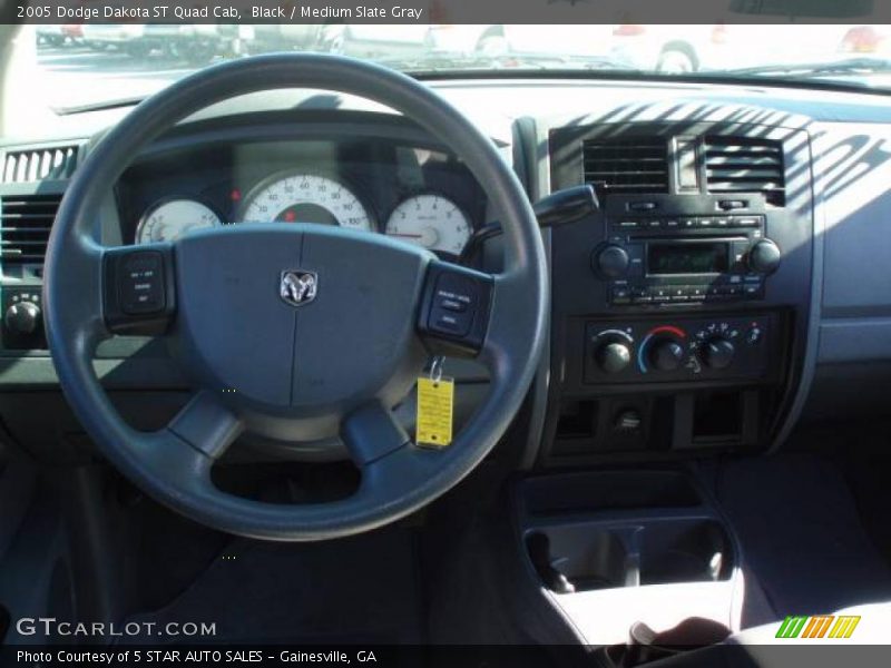 Black / Medium Slate Gray 2005 Dodge Dakota ST Quad Cab