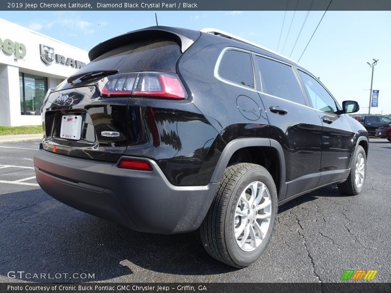 Diamond Black Crystal Pearl / Black 2019 Jeep Cherokee Latitude