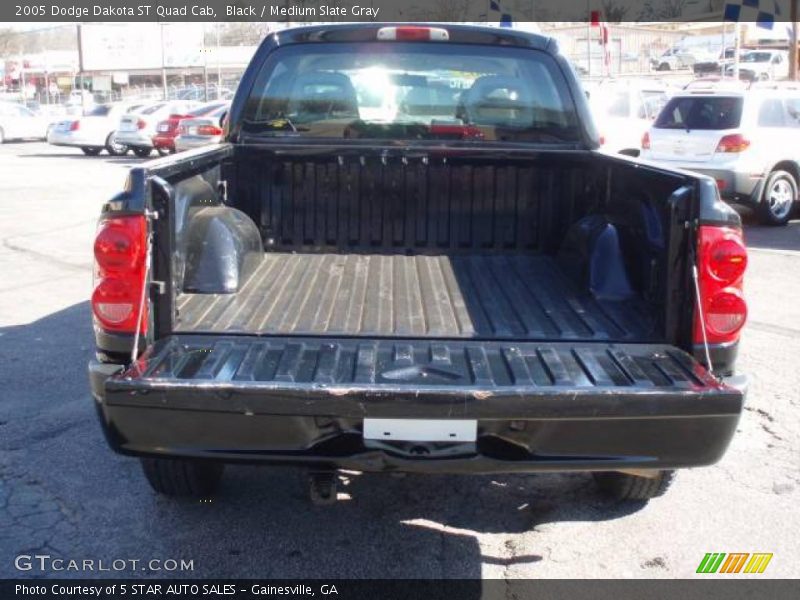 Black / Medium Slate Gray 2005 Dodge Dakota ST Quad Cab