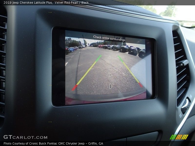 Velvet Red Pearl / Black 2019 Jeep Cherokee Latitude Plus