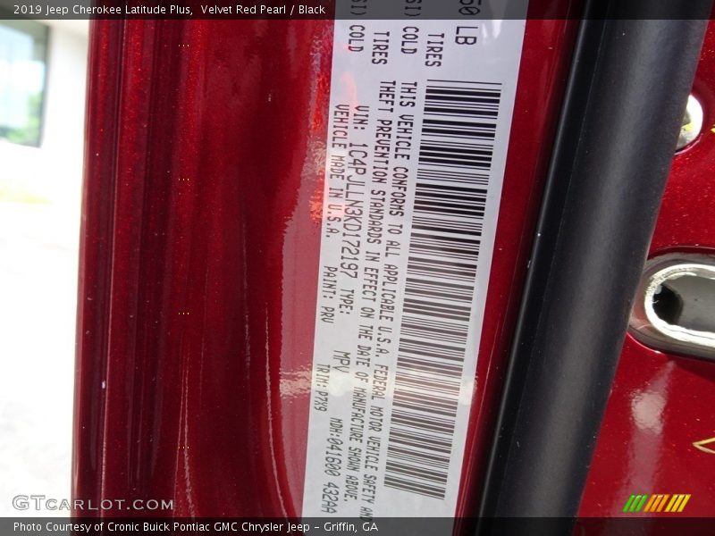 Velvet Red Pearl / Black 2019 Jeep Cherokee Latitude Plus
