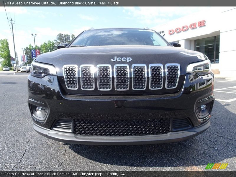 Diamond Black Crystal Pearl / Black 2019 Jeep Cherokee Latitude