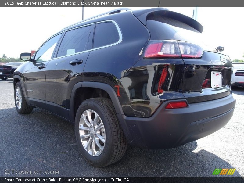 Diamond Black Crystal Pearl / Black 2019 Jeep Cherokee Latitude