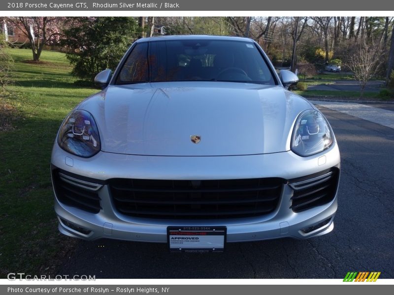 Rhodium Silver Metallic / Black 2018 Porsche Cayenne GTS
